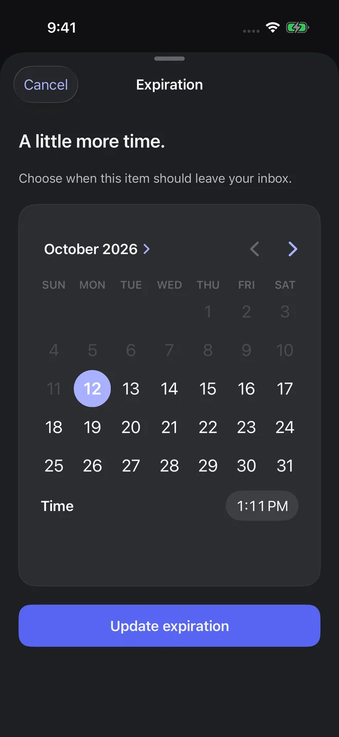 Native calendar for choosing a saved item&rsquo;s new expiration.